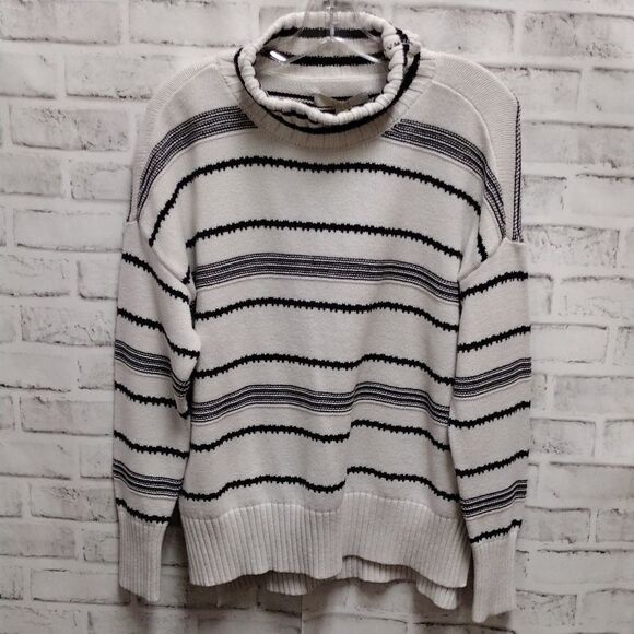 Loft sweater  - Picture 1 of 3